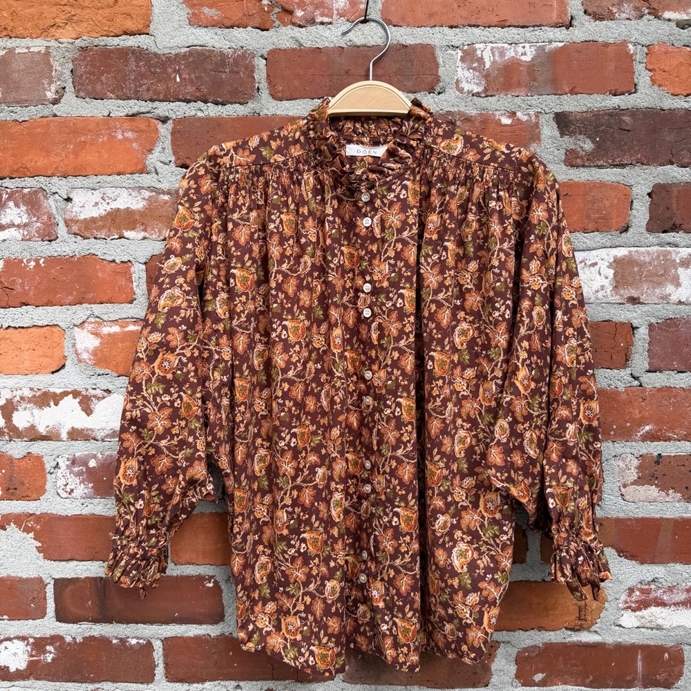Doen Brown Floral Ruffle-Neck Button Front Blouse - Picture 6 of 10